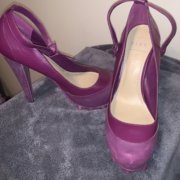 Fun fashion Hot heels - Picture 2 of 3